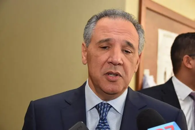 La defensa de Peralta muestra el uso de “relleno” en el expediente Calamar  – diario tomatela